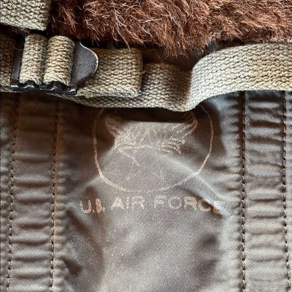 Vintage Leather and Fur Air Force Mittens - Picture 7 of 9